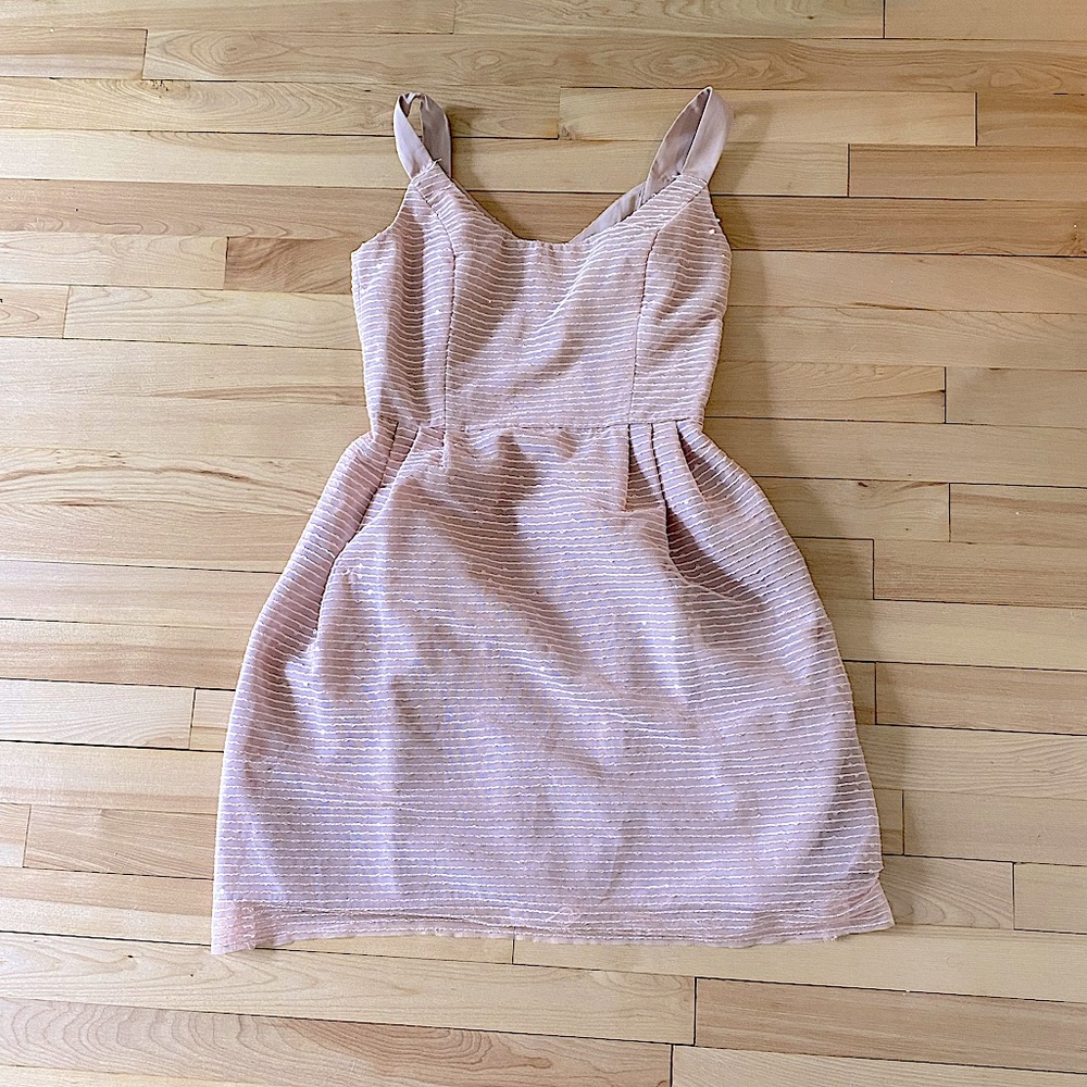ANTHROPOLOGIE fit and flare dusty rose dress